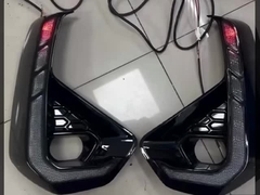 Feu antibrouillard de pièces automobiles RGB avec feux de jour pour Toyota Revo