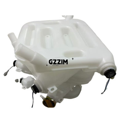 Système de refroidissement de pièces automobiles Bouteilles de réservoir d'eau pour Isuzu Npr Cxz Cvr Cxm Exr Giga